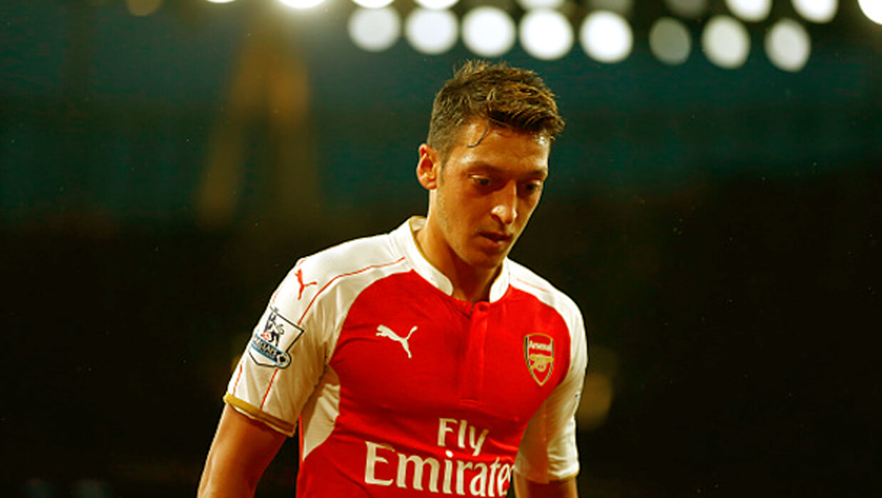 Awesome Assist King: Mesut Ozil 